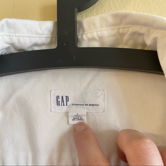 Gap White Short Sleeve Button Down - Picture 3 of 3